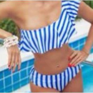 Fashion nova bikini set